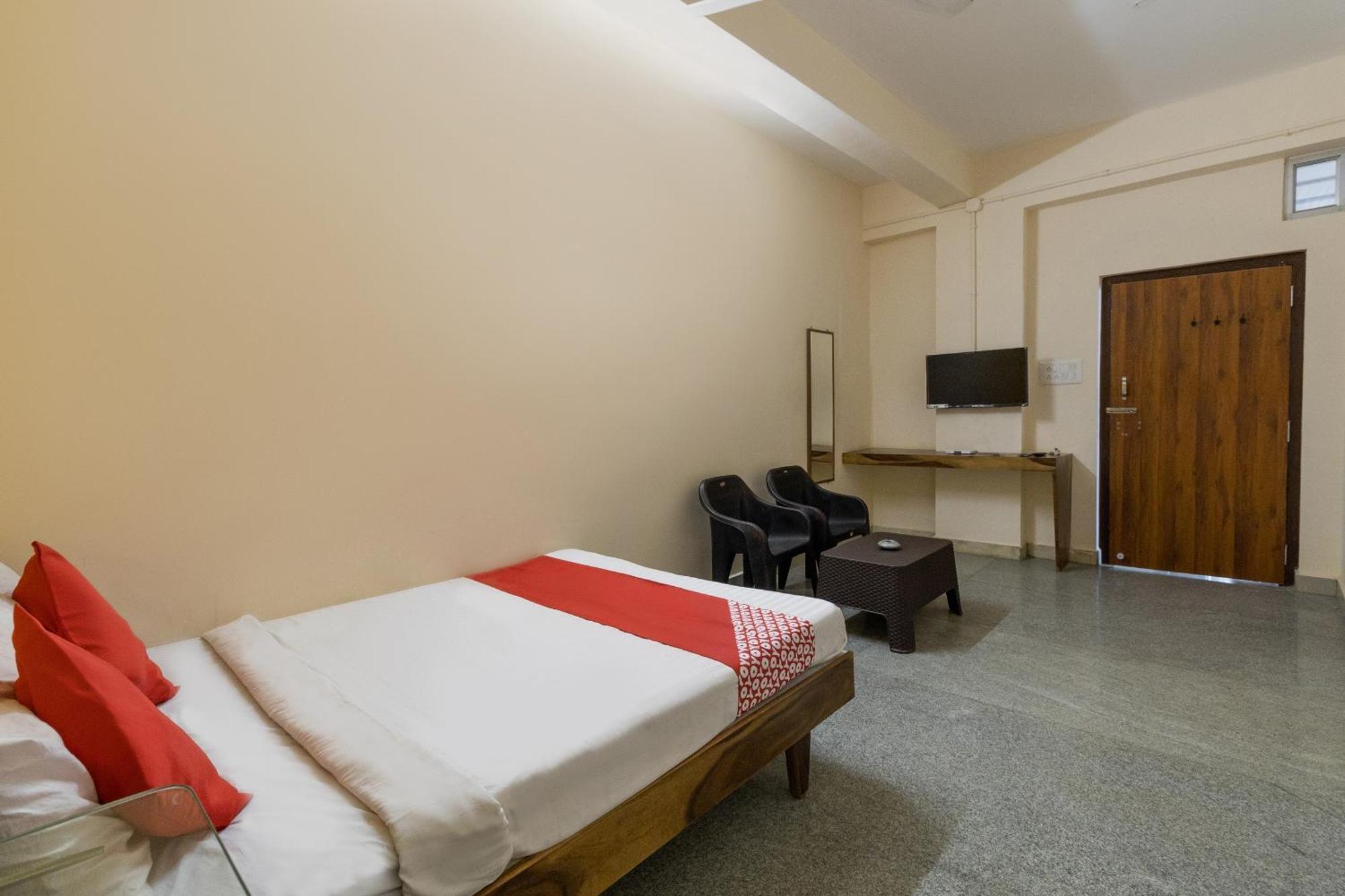 Hotel O Supriya Lodge Hassan Exterior photo